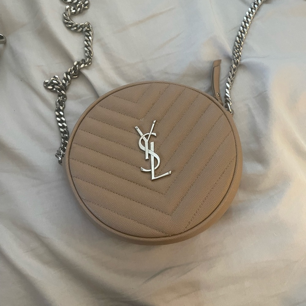 SAINT LAURENT VINYLE round camera bag